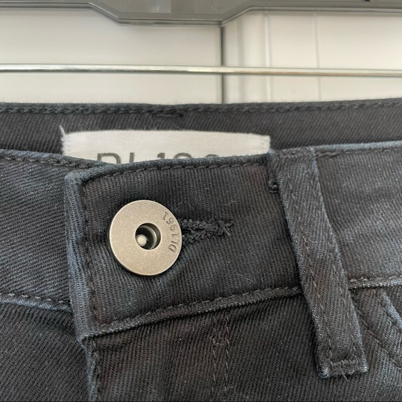 DL1961 Skinny Jeans - Picture 3 of 9